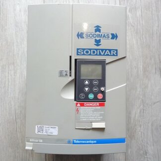 Variateur Altivar - ATV58HU72N4 - 10.5 A - 4 kW - Avec écran - Seconde main (occasion)